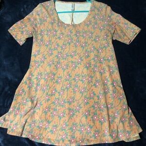LuLaRoe Perfect T Floral Tunic Top XS Peach Pink Green